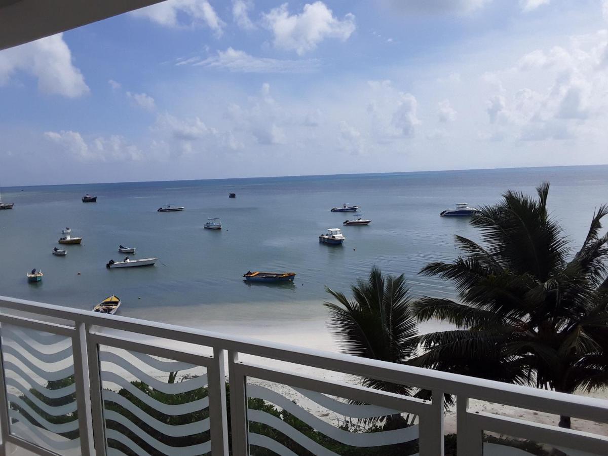Diamond Plaza Hotel Grand Anse  Eksteriør billede